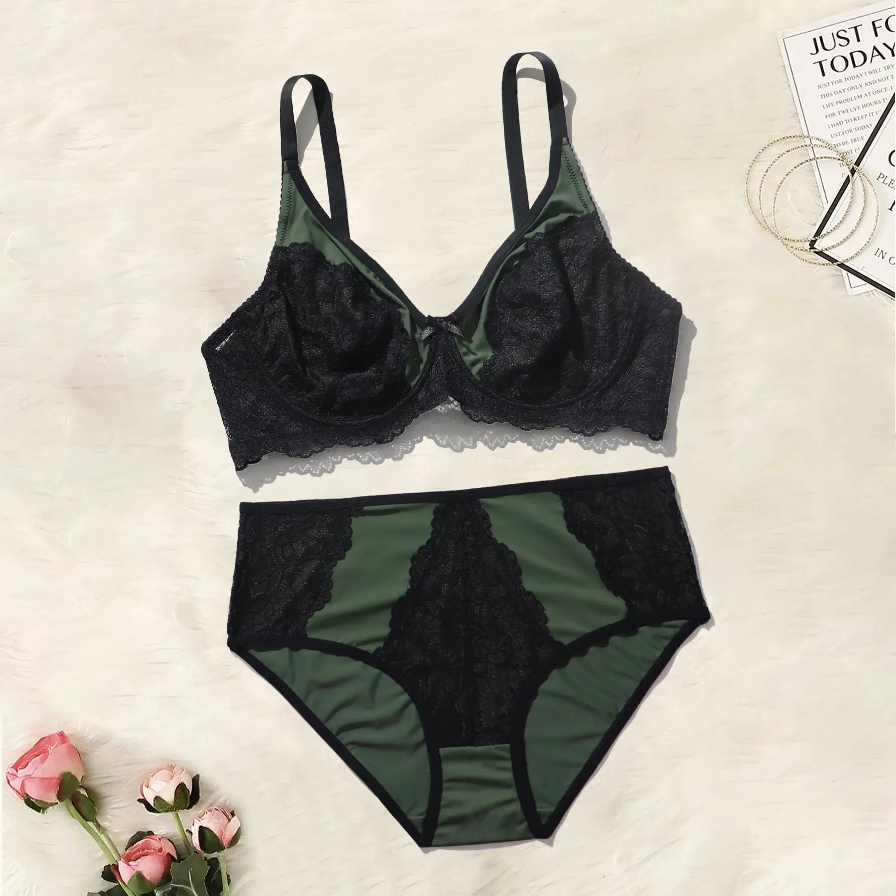 Ensemble soutien-gorge et culotte en dentelle fines couleur contrastée