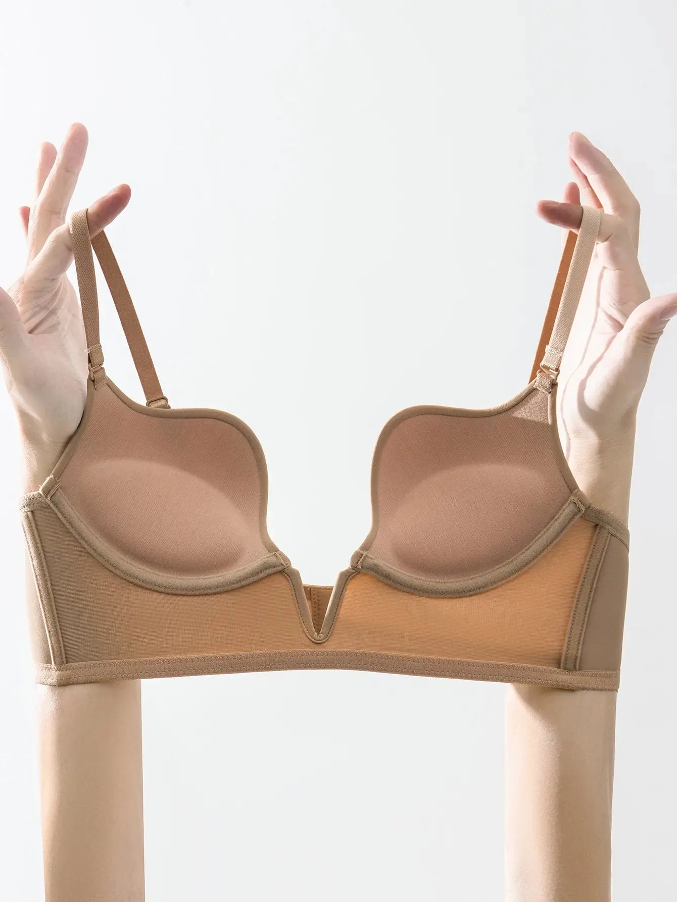 Soutien gorge push-up sexy en V profond pour femme