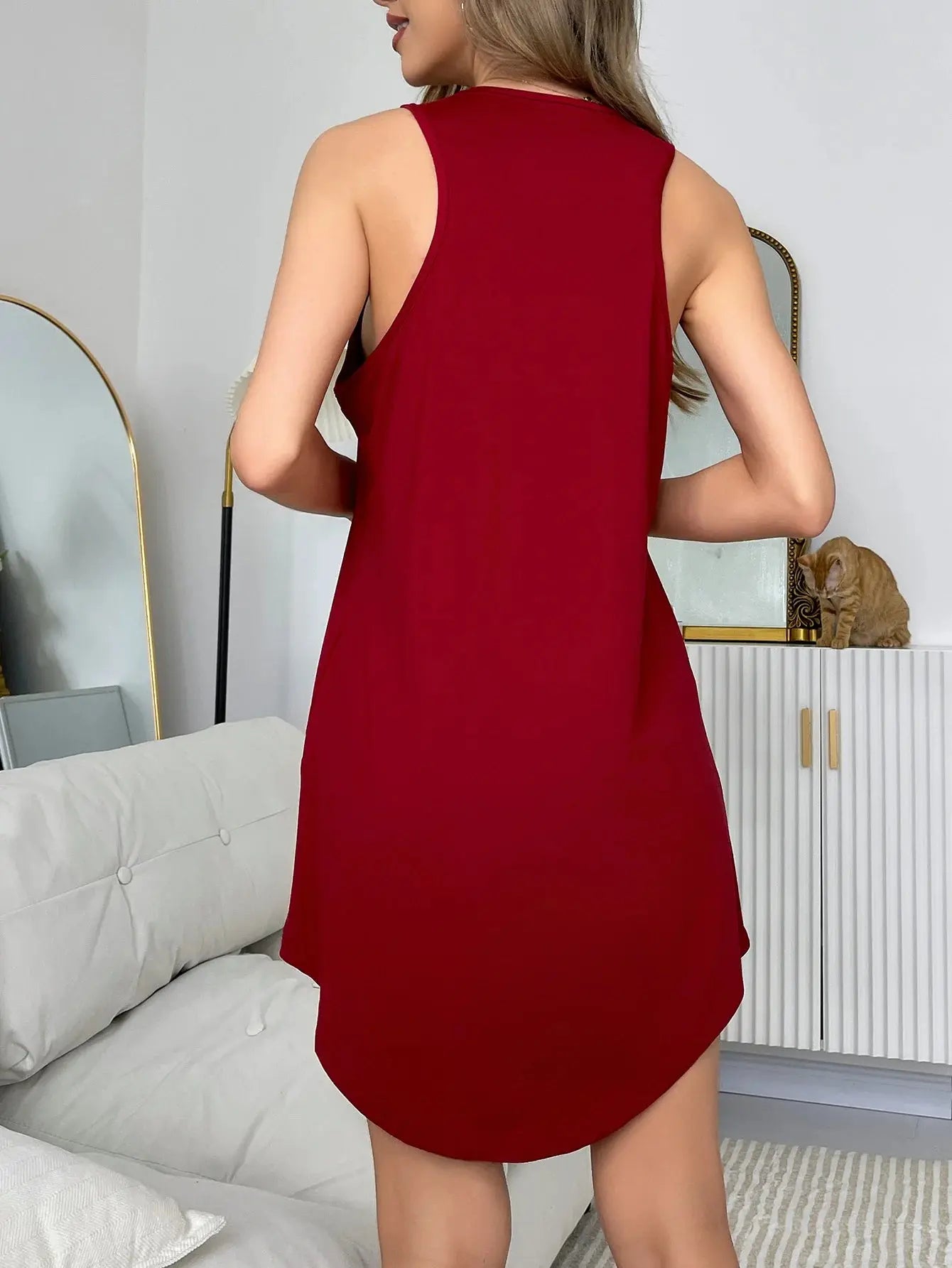 Chemise de nuit sans manches pour femmes
